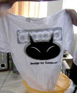 Brindes, Camiseta que se expande na água small shirt4 | Curiosidades | Barato, camisa, caneca, curioso, incrível, japão