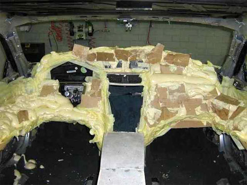 Car mod ou tunning? Sei lá. Esta é a arte de um homem só pufoamcars33 | Arte | carro, carros, design, escultura, incrível