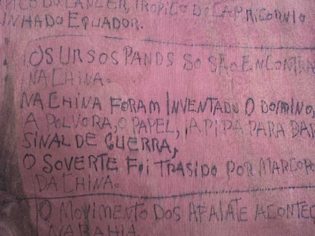 O misterioso homem enciclopédico surge na Gávea DSC00042 | Bizarro | bizarro, curioso, incrível, maluco, mendigo, notícia, Rio de Janeiro, Textos