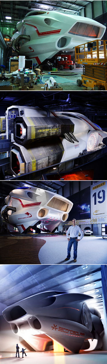 A maior nave de brinquedo do mundo biggest kids spaceship | Bizarro | Astronomia, bizarro, brinquedo, criança, crianças, curioso, incrível