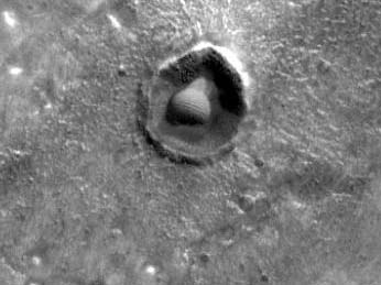 Por que a NASA edita todas as fotos de marte antes de divulgar? marsgolf | Bizarro | Astronomia, bizarro, curioso, espaço, Marte, NASA