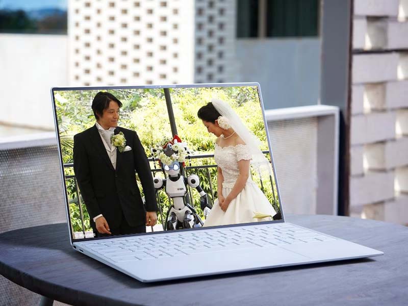 Robô celebra casamento no Japão robopadreco | Bizarro | bizarro, casamento, japão, Robô