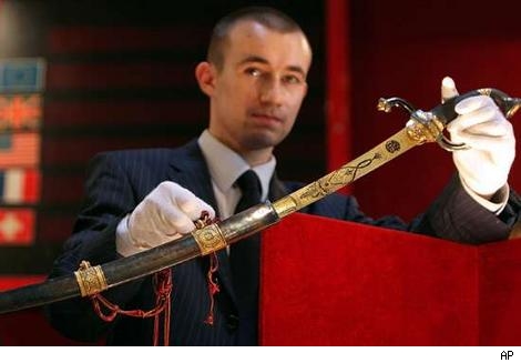 As dez mais famosas e mortais espadas do mundo Napoleon | Arte | arma, curioso, espada, guerra, histórico, incrível, japão