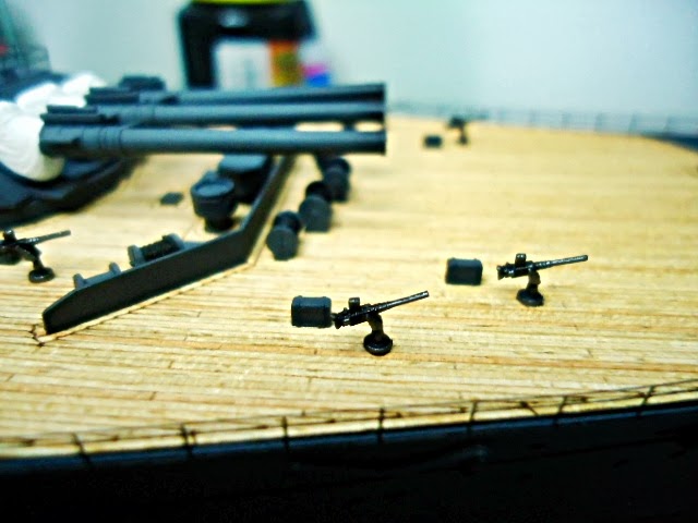 Plastimodelismo: Construindo o Yamato 20 metralhadoras | Arte | Arte, incrível, modelismo