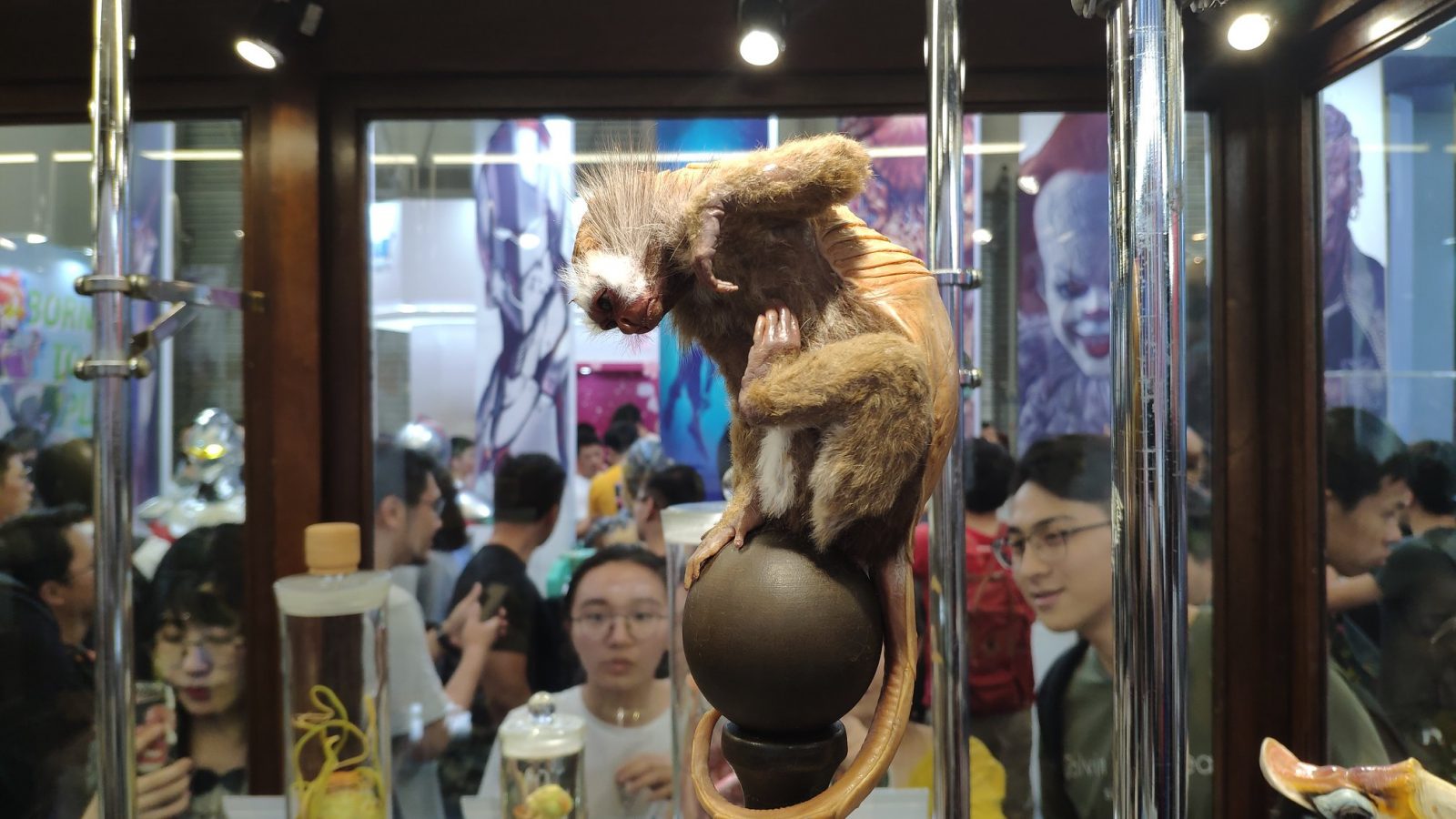 Incríveis imagens da Wonder Fest em Xangai 63542073 2168377566573972 2675699917430718464 o | Arte | artem, changai, evento, fotografia, monstros, wonderfest