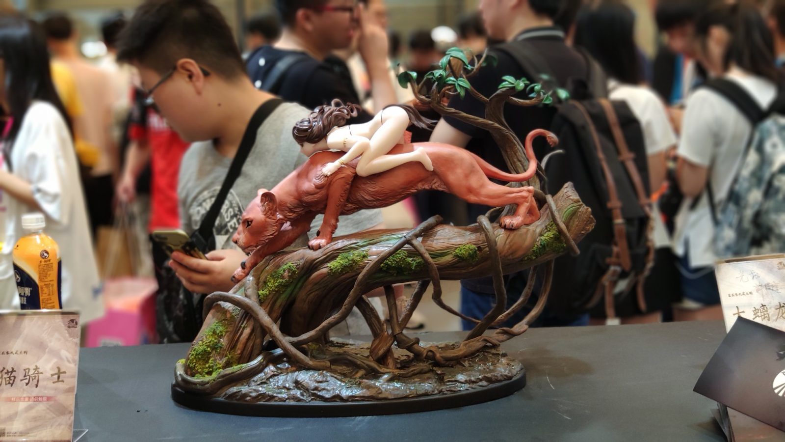 Incríveis imagens da Wonder Fest em Xangai 64381085 2168385403239855 300846756684365824 o | Arte | artem, changai, evento, fotografia, monstros, wonderfest