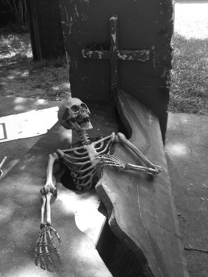 Estatuas macabras b96808f6310bbb11a870d1757a4046c2 | Arte | Arte, bizarro, cemiterios, estátuas, mortes, tumulos