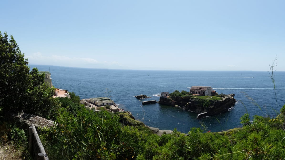 A misteriosa ilha em que todos os que moraram lá, se deram mal 11111 1 | Lugares | ilha, italia, logares, mistério