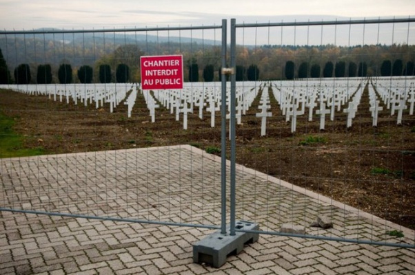 A zona vermelha da França: Um lugar onde não se pode entrar há mais de cem anos! main qimg 69c1af0bd98828b37f4291e75008b04f | Lugares | curiosidades, frança, guerra, IWW, lugares, primeira guerra mundial