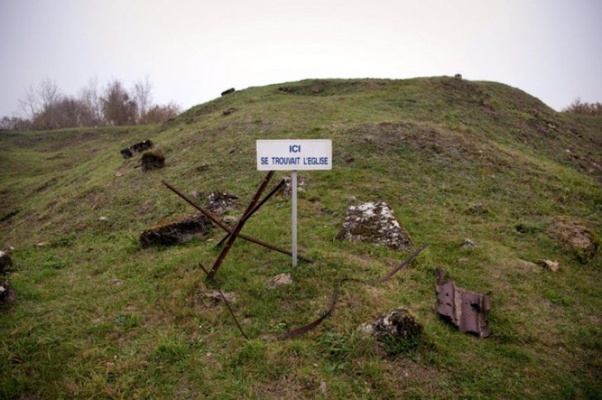 A zona vermelha da França: Um lugar onde não se pode entrar há mais de cem anos! main qimg b193783e154a2461bbc6fe5d82b9dc40 | Lugares | curiosidades, frança, guerra, IWW, lugares, primeira guerra mundial