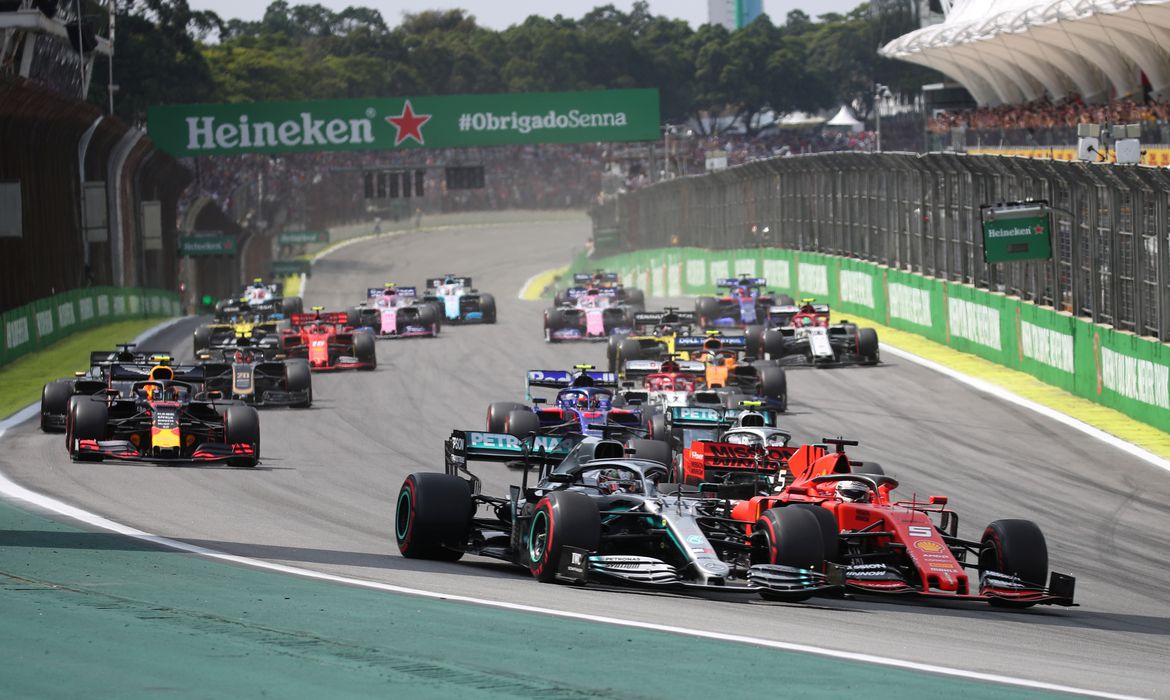 Como será o futuro do videogame de F1? 2020 07 10t182222z 1 lynxmpeg691l4 rtroptp 4 motor f1 brazil | Textos | corrida, formula 1, Textos, videogame