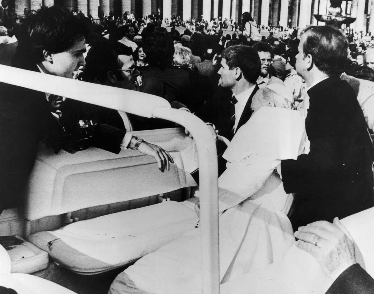 Como o Papa João Paulo II perdoou o homem que tentou assassiná-lo 300915 56 | Curiosidades | atentado, curioso, história, João Paulo II, morte, papa, soviético