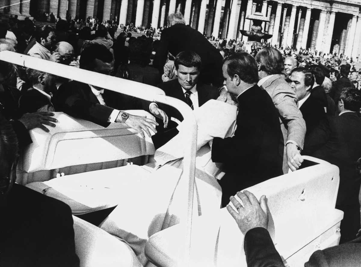 Como o Papa João Paulo II perdoou o homem que tentou assassiná-lo 300915 57 | Curiosidades | atentado, curioso, história, João Paulo II, morte, papa, soviético