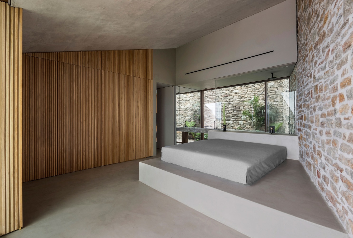 Casa bunker 49 B YIORGIS YEROLYMBOS | Arquitetura | arquitetura