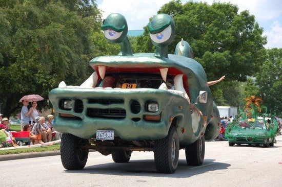 Os piores carros tunados do mundo 83146772 | Bizarro | bizarro, carro, carros, design, esquisitos, estranho, feio, humor