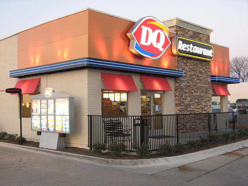 Fastfood da vergonha: Descubra os piores fastfoods dos Estados Unidos DQ Restaurant FarmersBranch Large 1 | Curiosidades | comida, curiosidades, humor, listas