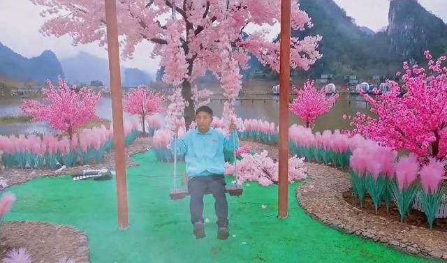 Homem desesperado gasta 15.500 dólares para fazer uma "ilha do amor" para a namorada e... se ferra. Love Island China5 | Curiosidades | amor, curioso, lugares