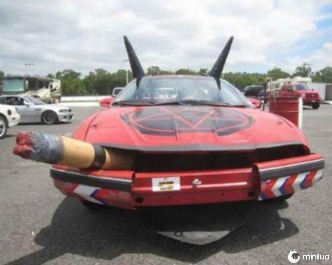 Os piores carros tunados do mundo Screenshot 7 24 | Bizarro | bizarro, carro, carros, design, esquisitos, estranho, feio, humor