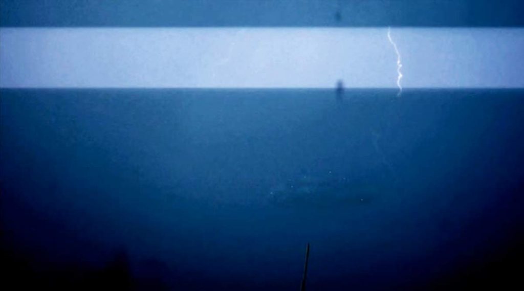Objeto estranho com luzes nos céus do México ufo illuminated by lightning 1024x569 1 | Polêmica | alien, discos voadores, mistério, ovni, polêmica, ufo, ufologia