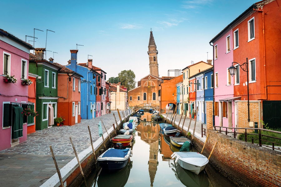 Foto gump do dia: A colorida Burano burano | Foto gump do dia | colorido, cores, cr, curioso, fotografia, gumps, ilha, italia, lugar, lugares, veneza