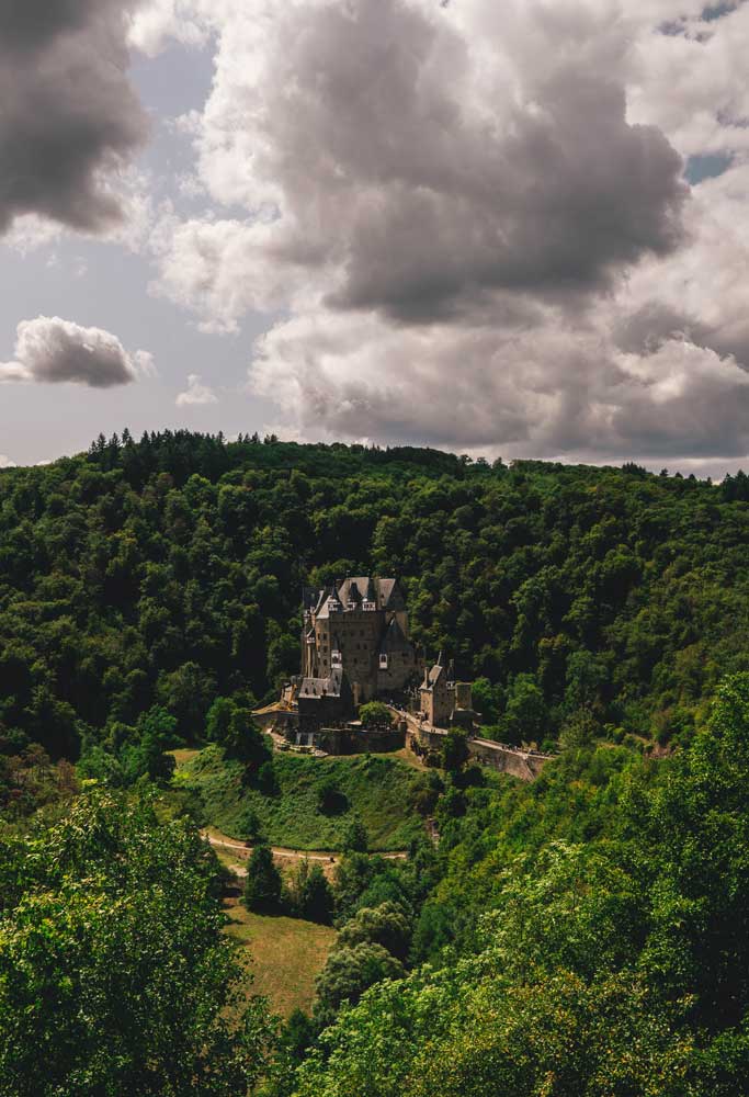 Foto gump do dia: O castelo Eltz pexels sven huls 5998438 1 | Lugares | alemanha, castelo, curioso, Eltz, lugares