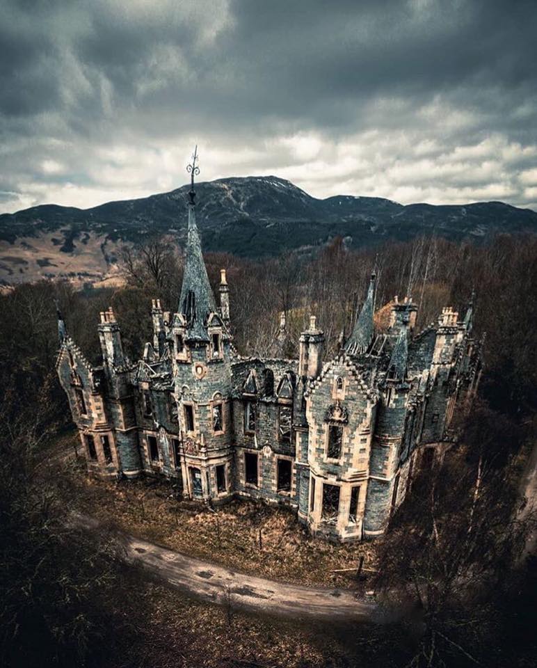 20 castelos incríveis abandonados r08uvt38qmu21 | Arquitetura | castelos, curiosidades, incrível, lugares
