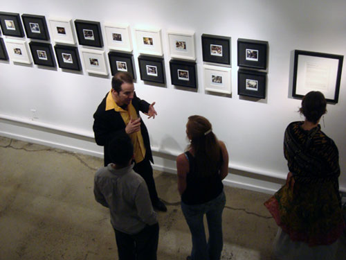 Wright, o fantasma da polaroid que se comunicava em fotos stinstal12 | Bizarro | bizarro, fantasma, foto, incrível, medo, sinistro, sobrenatural