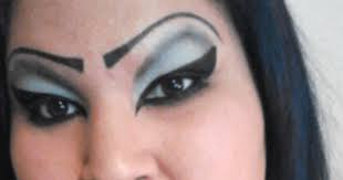 Sobrancelhas que não deram muito certo images 28 | Bizarro | bizarro, esranho, estética, sobrancelha