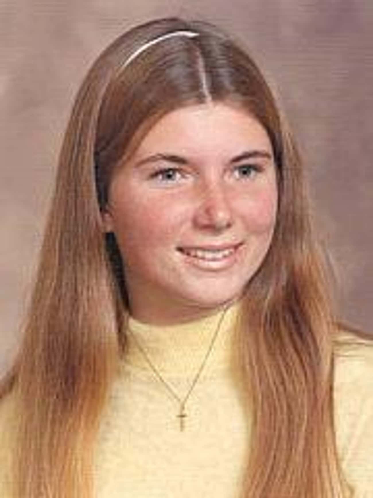 Mortes incomuns e bizarras do século XX e XXI deborah gail stone all people photo u1 | Bizarro | bizarro, estranho, incrpivel, morte, mortes, sinistro