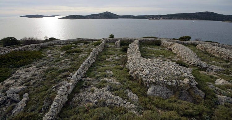 Baljenac, a ilha em forma de impressão digital na Croácia 203463403 768708863805992 4629478587058139022 n | Lugares | croacia, curioso, ilha, lugares