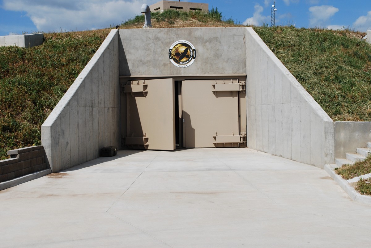 Empresário converte silos nucleares em residências 54540261 original | Curiosidades | apocalipse, base, bizarro, bunker, curioso, hotel, militar