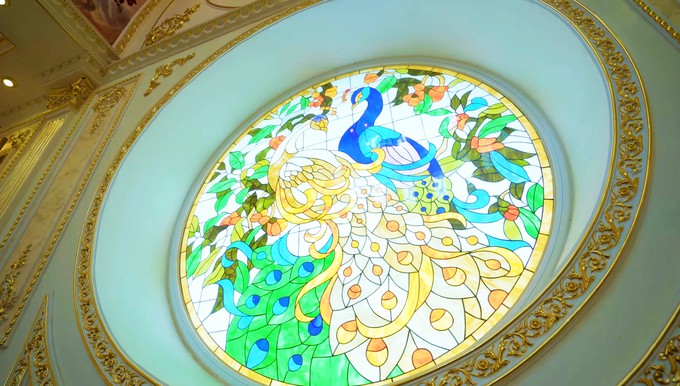 Homem do Vietnã resolve construir seu próprio palácio impressive mansion9 | Bizarro | bizarro, castelo, palacio, rico, vietnã
