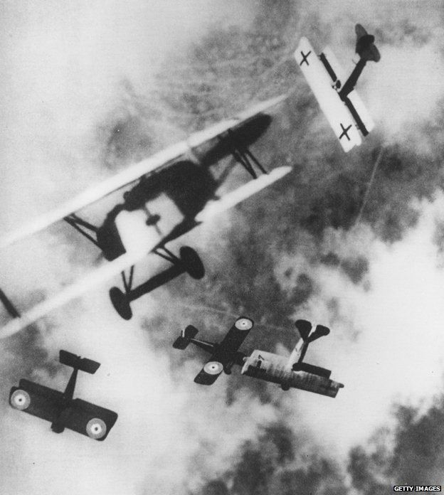 Reencarnação: Ele se lembrou de sua vida passada durante a Primeira Guerra Mundial 78359744 airbattlegetty | Curiosidades | bizarro, curioso, mistério, reencarnação, sobrenatural