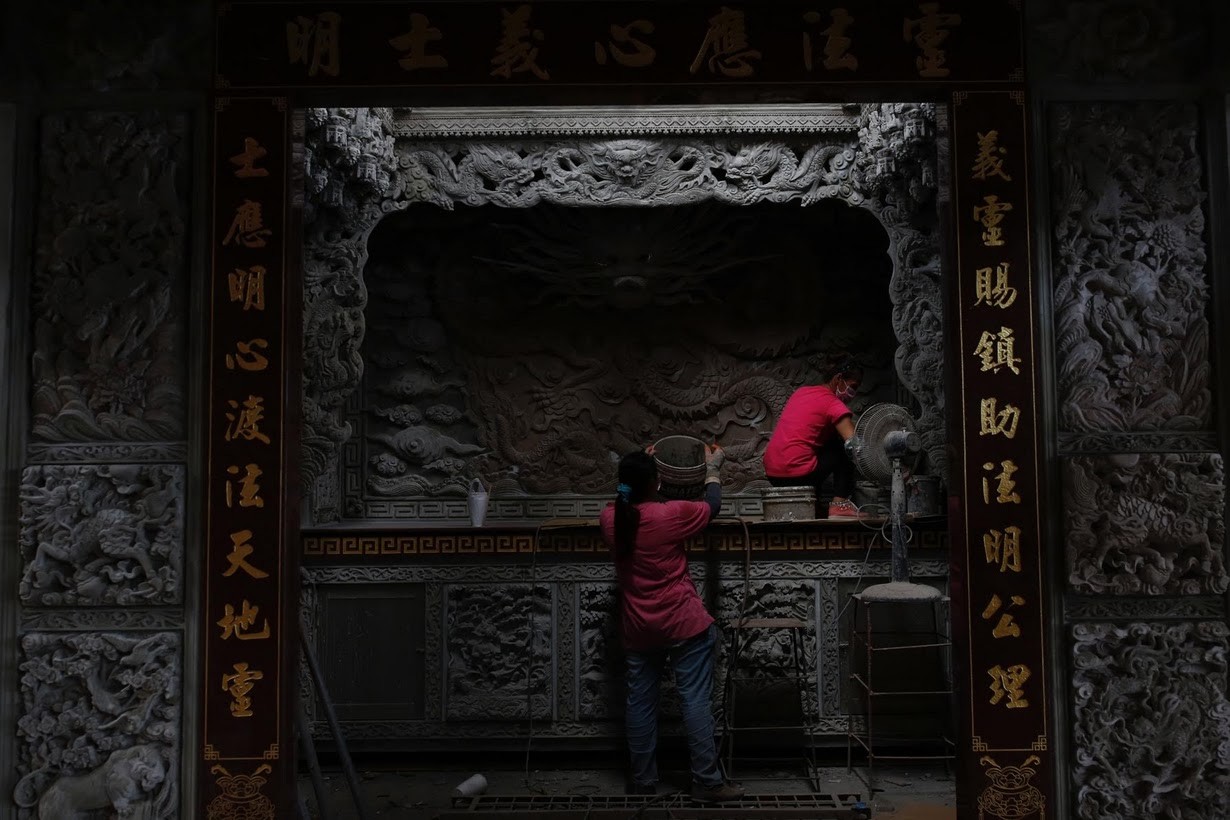 Uma fábrica de templos em Taiwan oHMGAiN6lBYquDr AE wpYB0n4zWTX9K9yhrt4l9E6gF8e3JuXStJ2zfAXhtJeXOvS9ERhc9 g6lEDnTJJ6pOYHZP2tyHXIE64gcNuN6glYw KF4ouica1RcE 8pE7vK | Curiosidades | curioso, mercado, religião, taiwan, templo