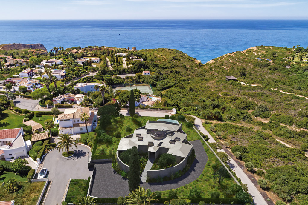 Uma casa espacial na costa de Portugal 1713 1 Bespoke Algarve | Arquitetura | arquitetura, casa, curioso, Portugal, star wars