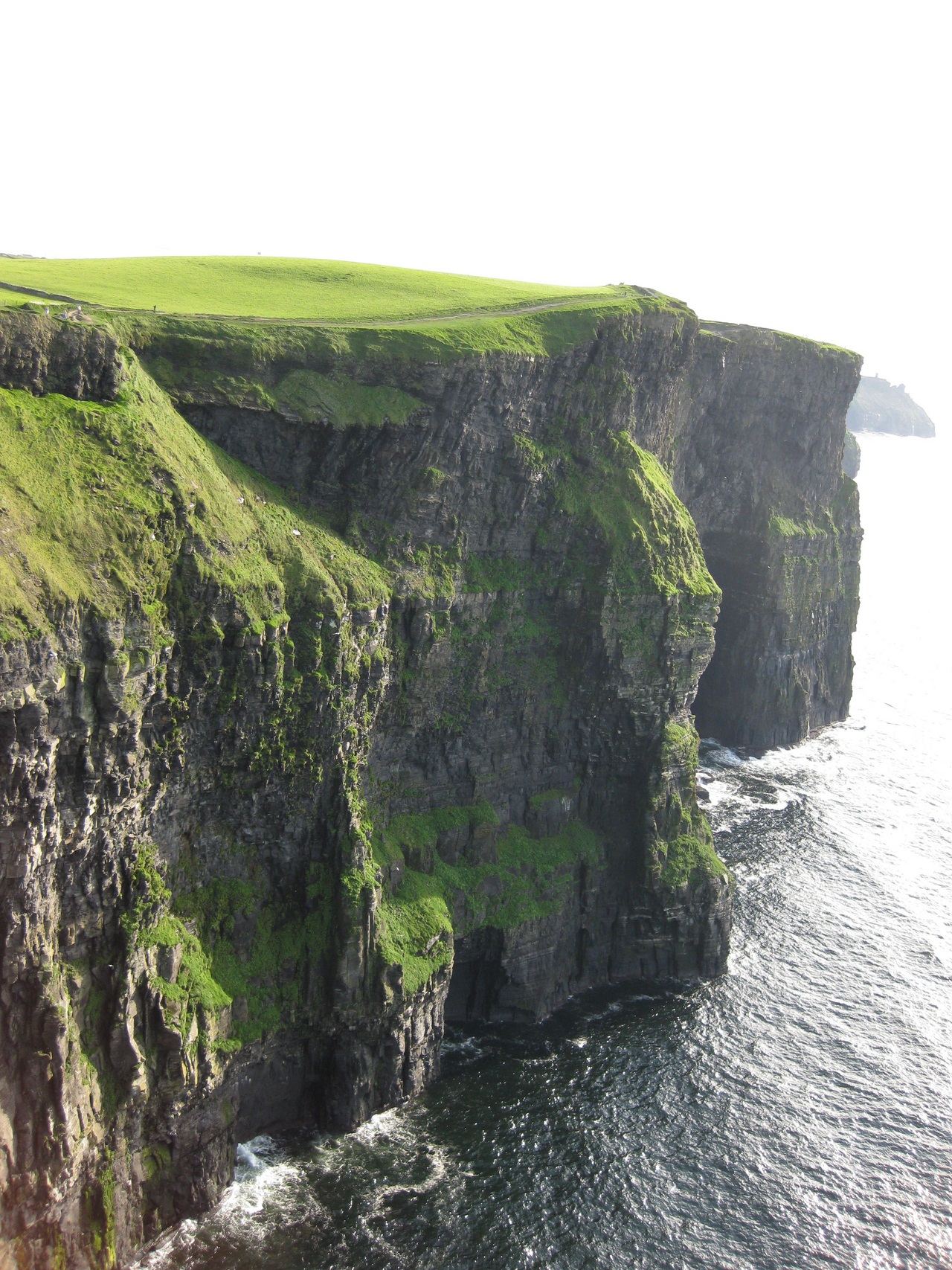 O penhasco de Moher 34 Cliffs of Moher | Lugares | curioso, Irlanda, lugares