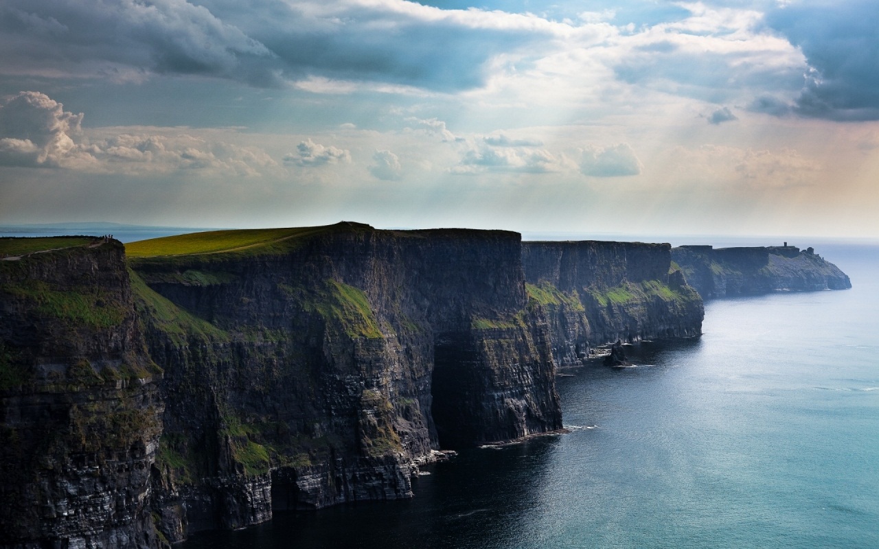 O penhasco de Moher Cliffs of Moher Ireland 1280x800 | Lugares | curioso, Irlanda, lugares