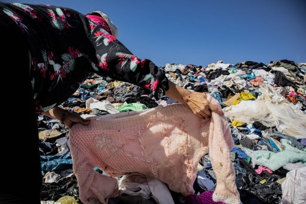O grande lixão da moda, no meio do deserto cc2e583f edit gettyimages 1237281369 | Bizarro | ambiental, bizarro, crime, incível chile, lixão, nojento, poluição, roupas, vergonha