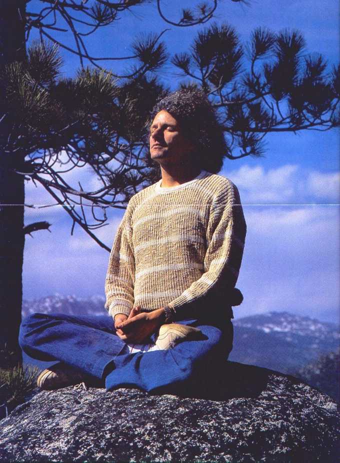 O misterioso caso de Alan Lee, o homem que lembrava de suas últimas 16 encarnações, inclusive fora da Terra! Frederick Lenz Lake Tahoe | Textos | bizarro, curiosidades, mistérios