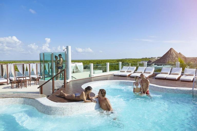 Quando viajar para Cancún? Resorts para Casais Liberais em Cancun 4 768x512 1 | Curiosidades | cancun, dicas, hoteis, lancha, mergulho, mexico, museus, passeio, turismo, Viagem