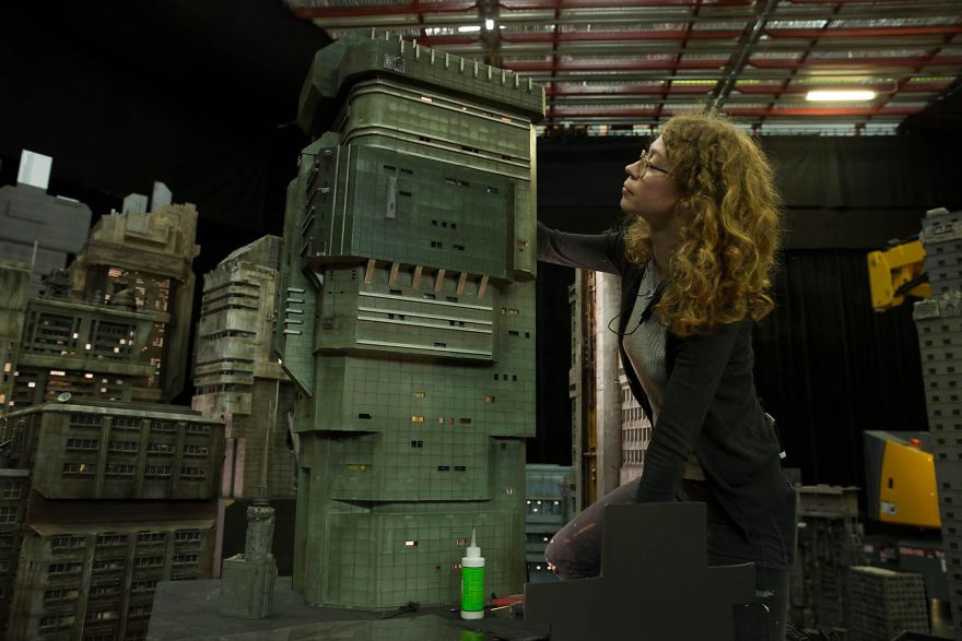 Incríveis miniaturas do cinema cinematography concept design miniatures blade runner 2049 weta workshop 3 5a0ac16e4bb24 880 | Arte | Arte, cinema, curiosidades, efeitos especiais, incrível, kiniaturas, sfx
