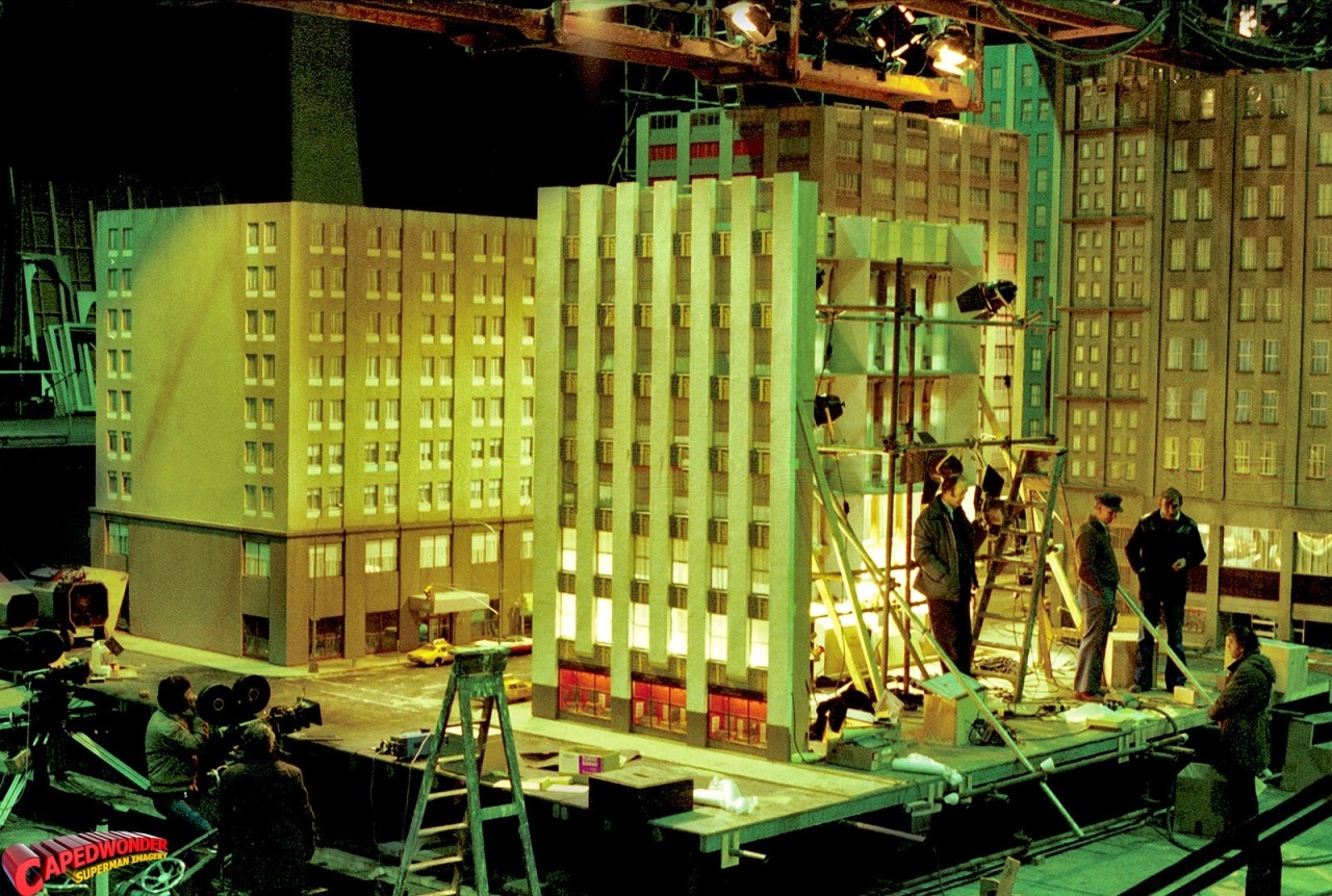 Incríveis miniaturas do cinema tumblr 2dacadd63af817c33c7e36e7a11aa811 a7f86585 1280 | Arte | Arte, cinema, curiosidades, efeitos especiais, incrível, kiniaturas, sfx
