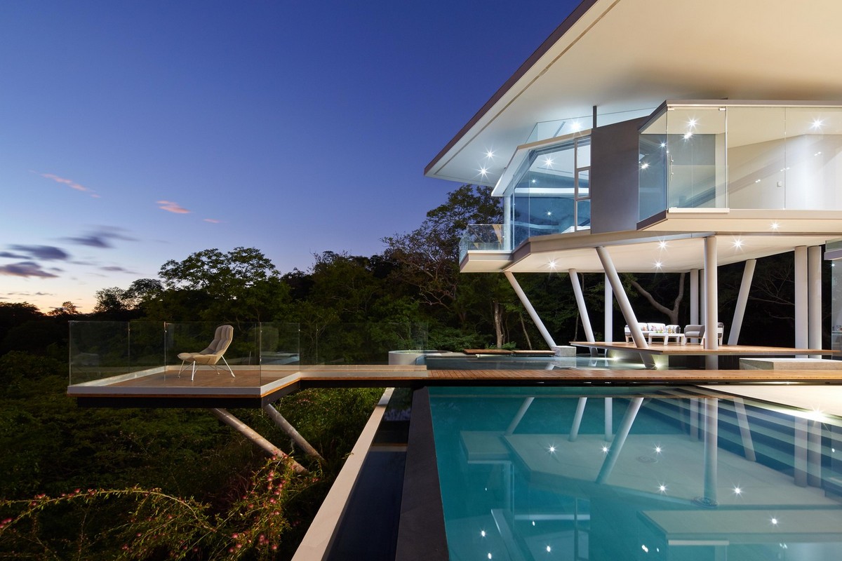 Casa de praia com vista para a floresta e o mar na Costa Rica 123143588 original | Arquitetura | arquietetura, arquiteto, casa, mansão, mar, moderno, onstrução