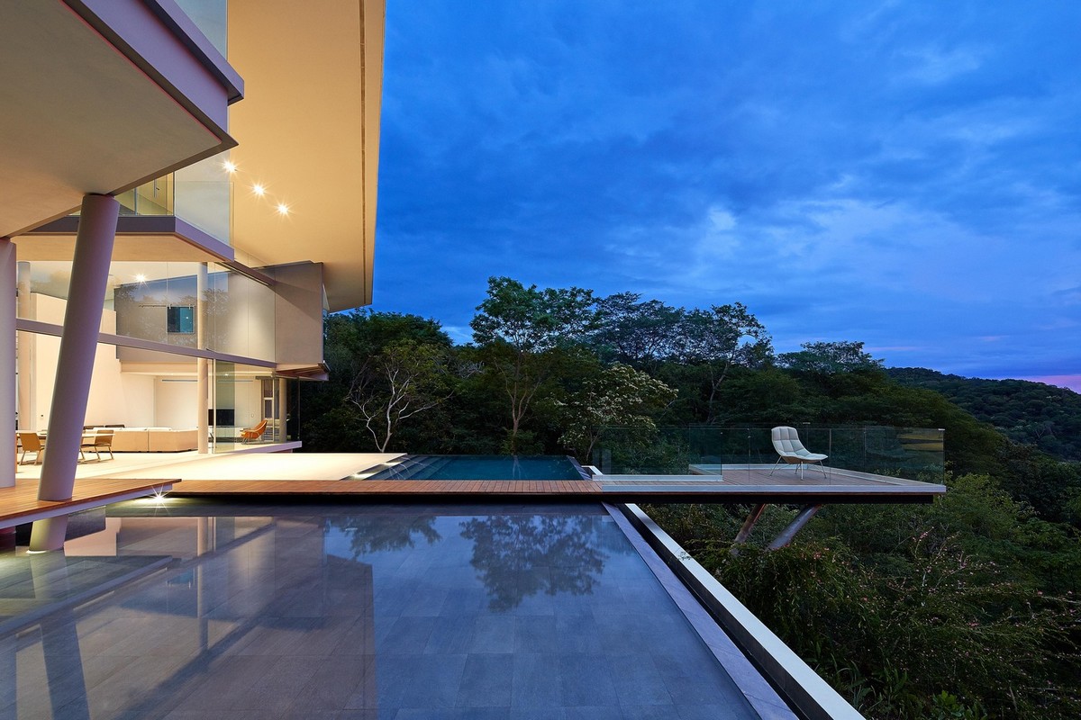 Casa de praia com vista para a floresta e o mar na Costa Rica 123143829 original | Arquitetura | arquietetura, arquiteto, casa, mansão, mar, moderno, onstrução