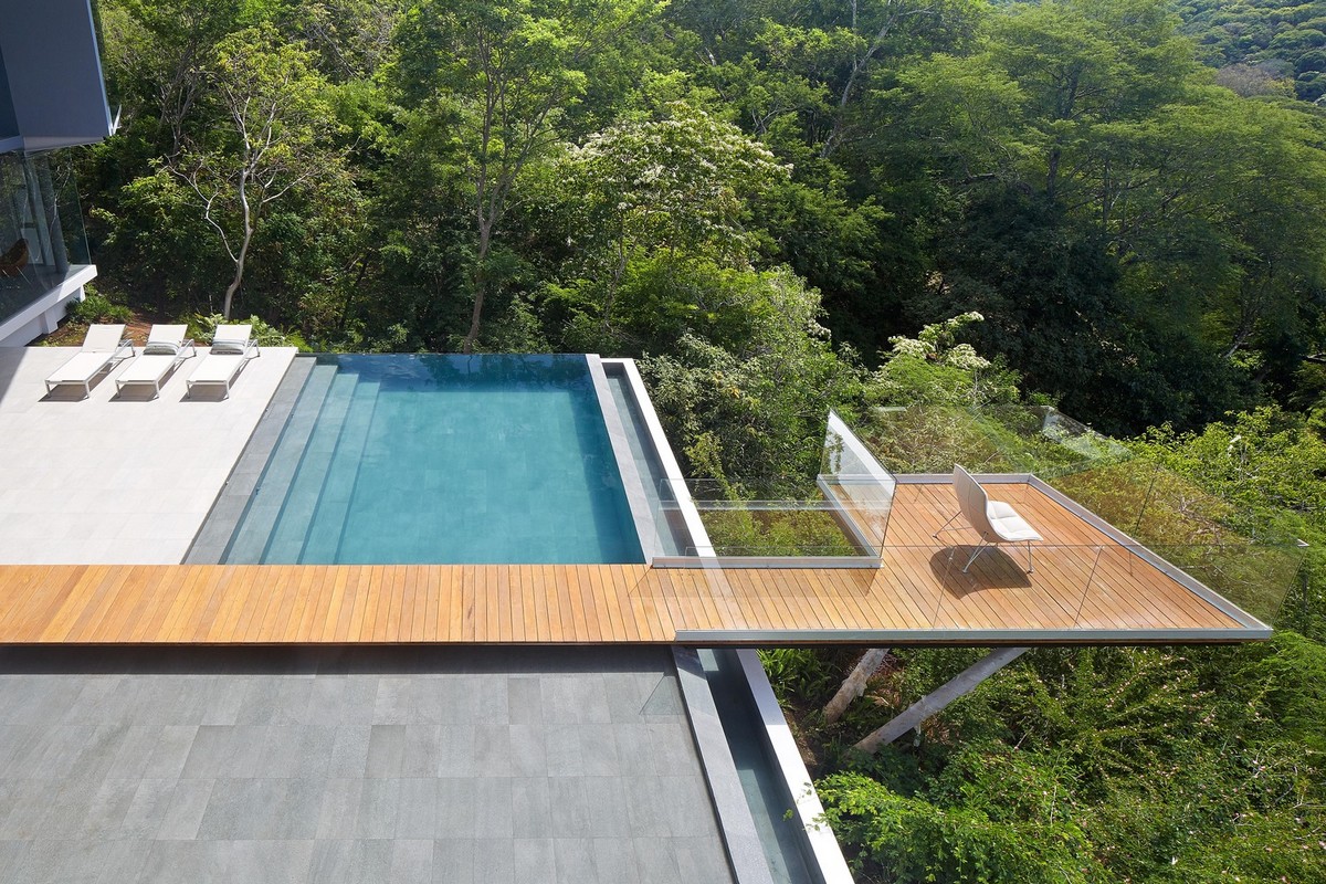 Casa de praia com vista para a floresta e o mar na Costa Rica 123144952 original | Arquitetura | arquietetura, arquiteto, casa, mansão, mar, moderno, onstrução