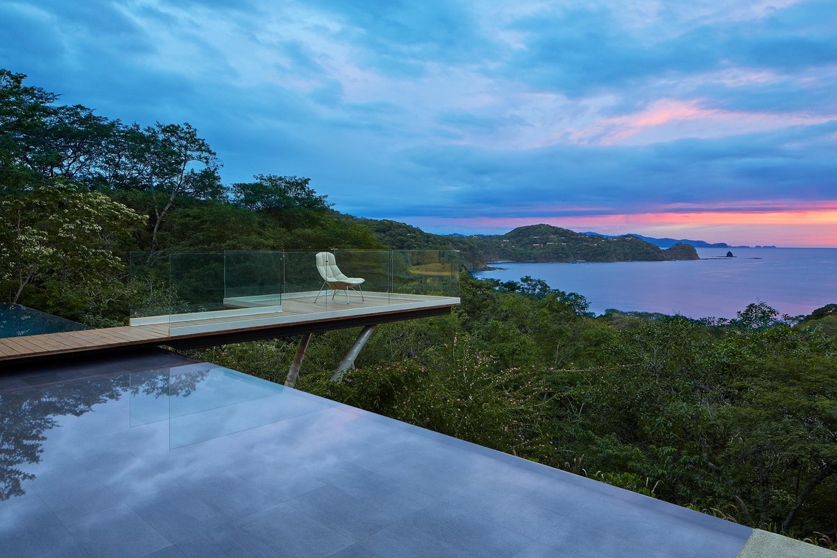 Casa de praia com vista para a floresta e o mar na Costa Rica 123144992 original | Arquitetura | arquietetura, arquiteto, casa, mansão, mar, moderno, onstrução