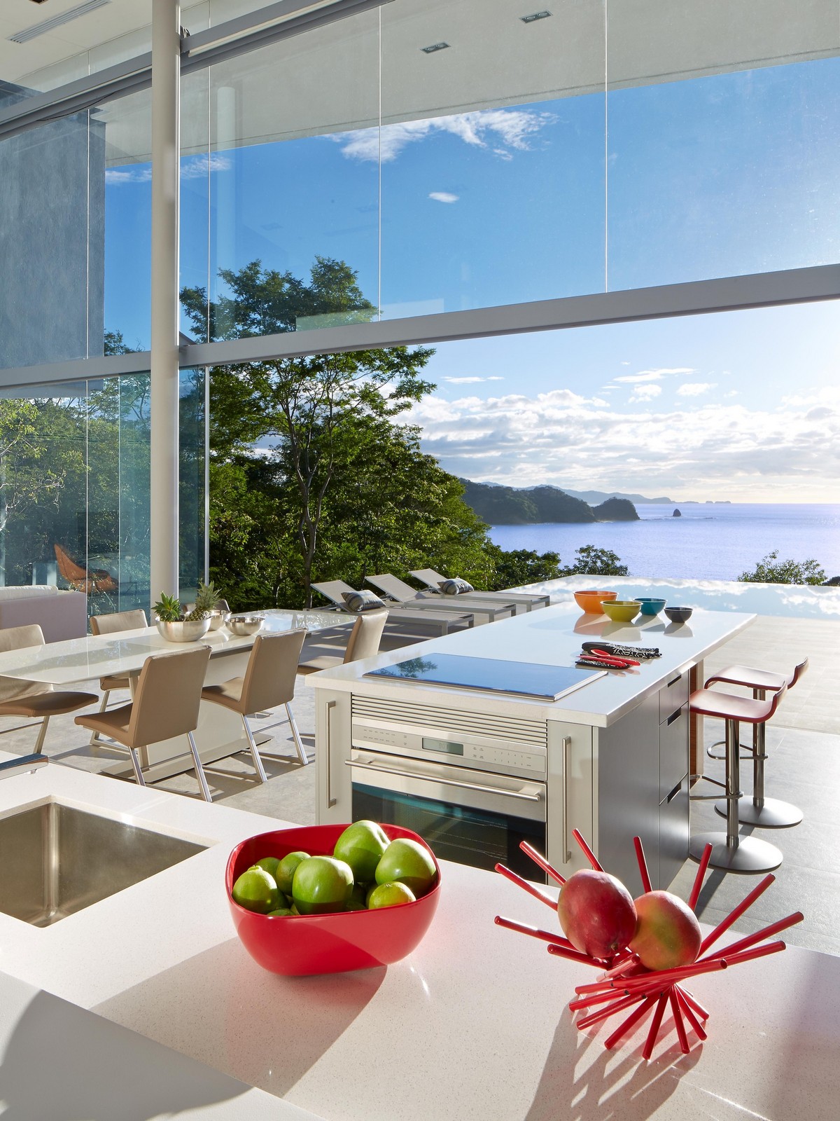 Casa de praia com vista para a floresta e o mar na Costa Rica 123146797 original | Arquitetura | arquietetura, arquiteto, casa, mansão, mar, moderno, onstrução
