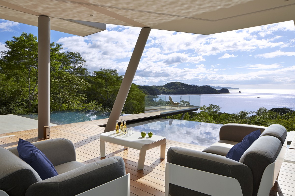 Casa de praia com vista para a floresta e o mar na Costa Rica 123147939 original | Arquitetura | arquietetura, arquiteto, casa, mansão, mar, moderno, onstrução