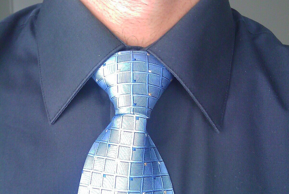 nó de gravata Half Windsor nó de gravata Half Windsor