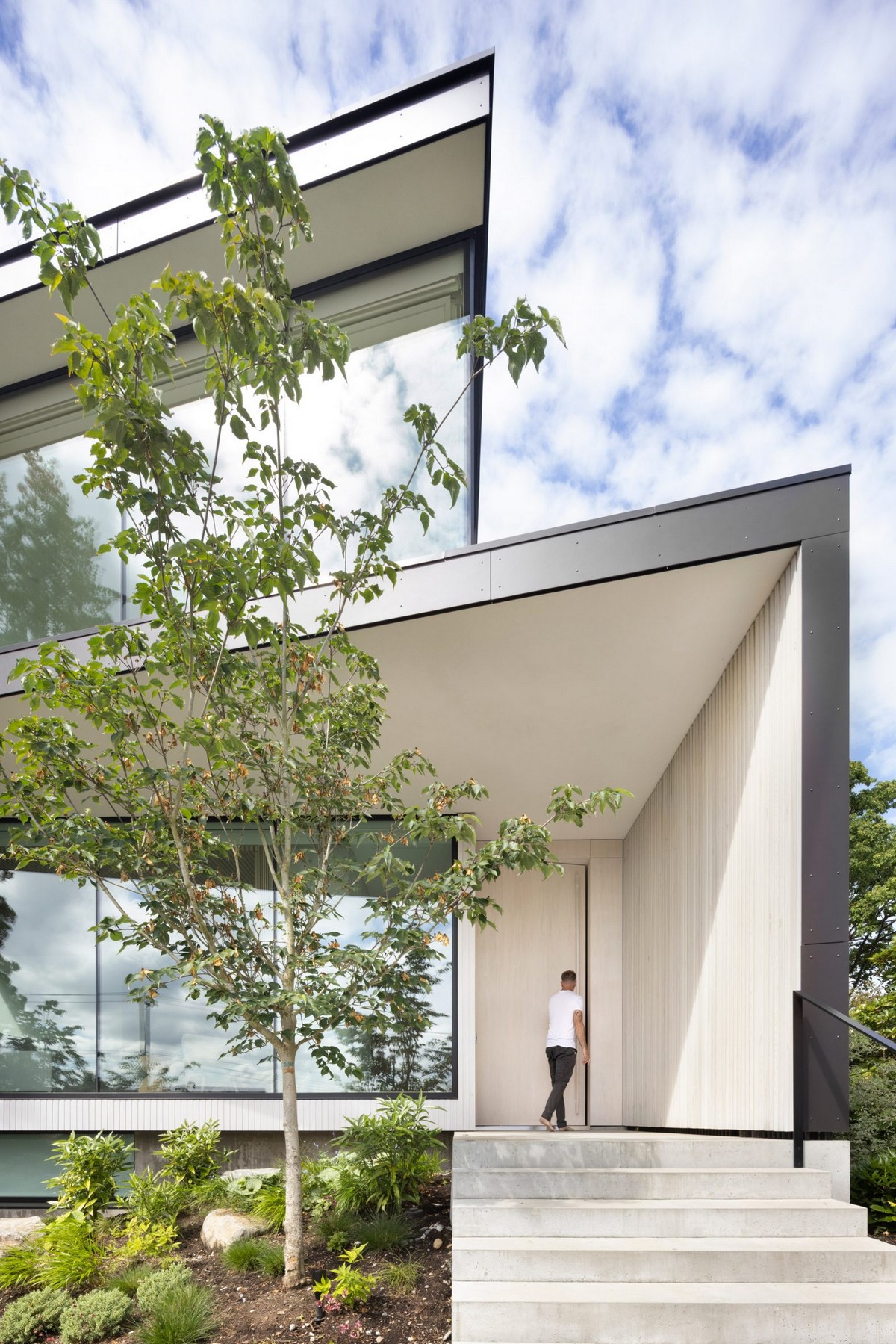 Uma casa de dois andares no Canadá 130679079 original | Arquitetura | arquitetura, canadá, casa
